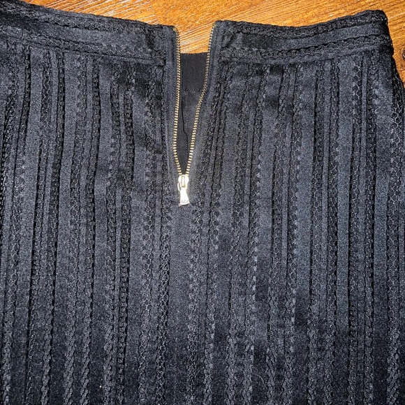 J. Crew Black Striped Eyelet A-Line Knee Length Fully Lined Skirt Size 2 - Picture 6 of 11
